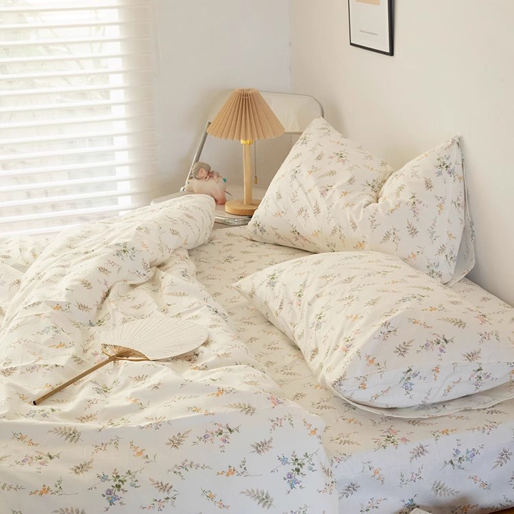 Set Sprei Motif Bunga Pastoral - Silk Pillowcase ulasan dan harga